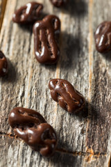Sweet Chocolate Covered Goji Berries