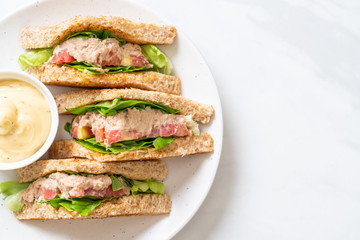 Homemade Tuna Sandwich