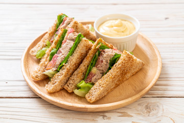 Homemade Tuna Sandwich