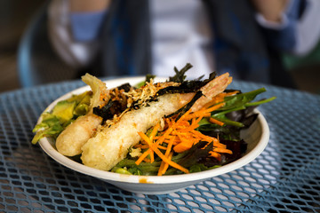  Ready-to-eat Poke bowl