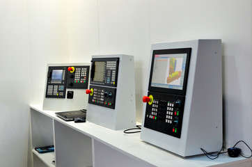 Computer menu for managing modern industrial metalworking CNC machine tools