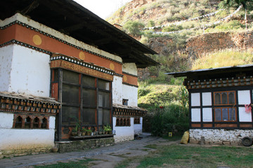 Fototapeta na wymiar a buddhist temple (Dungtse Lhakhang) in Paro (Bhutan)