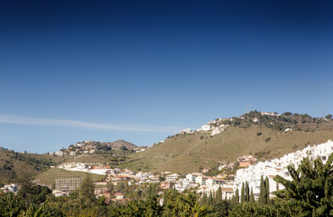 Fototapeta na wymiar view of buildings on a mountain side