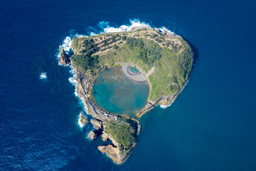 Obraz premium Aerial view of Islet of Vila Franca do Campo, Sao Miguel island, Azores, Portugal.