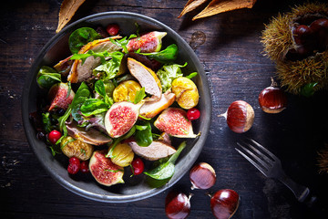 Autumn salad with pheasant, figs and chestnuts