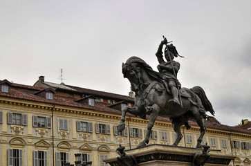 Fototapeta na wymiar The equestrian statue of Emanuele Filiberto of Savoy
