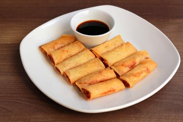 Rollitos vietnamitas
