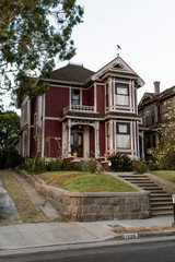 LOS ANGELES CLASSIC HOUSE