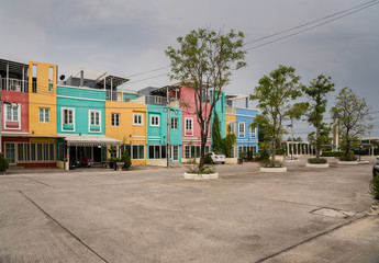 Fototapeta na wymiar colored houses in the street