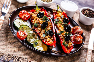 Pepper stuffed with groats and vegetables