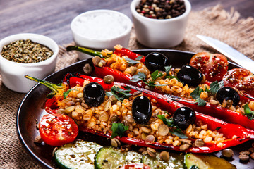 Pepper stuffed with groats and vegetables