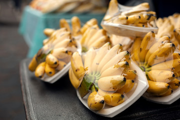 Obraz na płótnie Canvas Bunch Of Ripe Bananas At A Street Market Thailand.