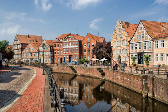 Panorama am alten Hansehafen von Stade, Deutschland
