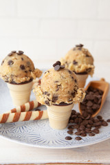 Essbarer Keksteig mit Schokoalde