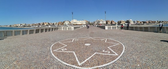 Ostia - Panoramica del pontile