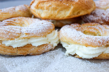 Custard rings with cottage cheese.
