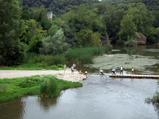 R&iacute;o con gente