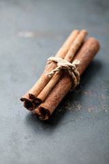 Cinnamon sticks