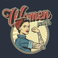 Vintage bunte Frauenpower-Abzeichen © DGIM studio