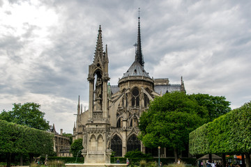 Fototapeta na wymiar Behind the Cathedral of Notre Dame de Paris
