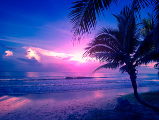Naklejka na ściany i meble Sunset at the beach, Thailand