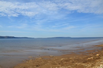 The vast expanse of the Kuibyshev reservoir surrounded by Zhiguli mountains