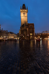 Naklejka premium Old town square and medieval astronomical clock in Prague