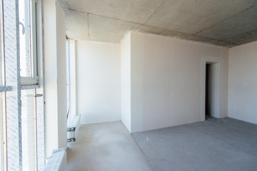 Interior finishing work in the room