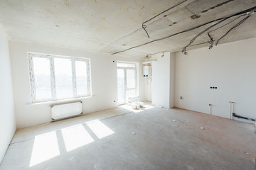 Interior finishing work in the room