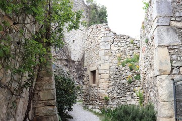 VILLAGE MEDIEVAL DE SAUZET - DROME - FRANCE