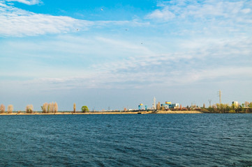 Fototapeta premium Powerhouse on Kiev Reservoir - panoramic view.