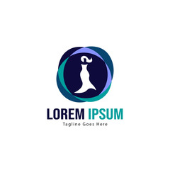 Obraz premium Fashion logo template design. Fashion building logo with modern frame