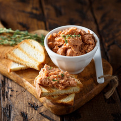 Salmon pate