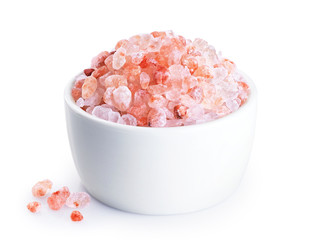Fototapeta na wymiar Bowl with himalayan pink salt isolated on white background.
