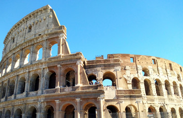 Fototapeta premium Vista del Coliseo romano