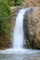 Obraz premium Waterfall in Chae Son National Park, Lampang, Thailand
