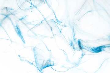 Obraz premium Isolated blue fog on the white background, smoky effect for photos and artworks. 