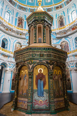 Fototapeta na wymiar Interior of Resurrection Cathedral of the New Jerusalem monastery, Russia, Istra