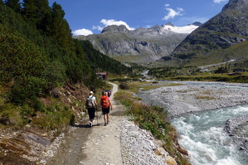 Fototapeta premium Wanderung im Zemmgrund