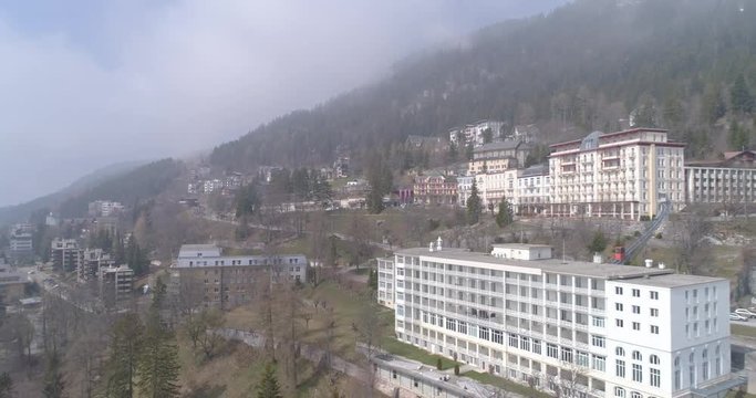Long fly back, Leysin in spring - Aerial 4K