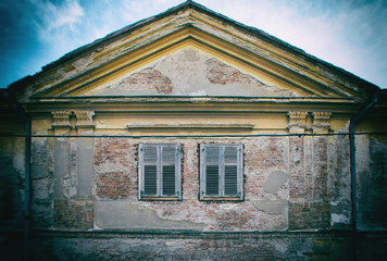 Obraz premium An old brick house.