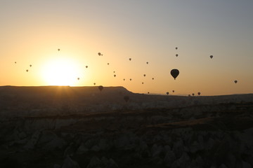 hot air balloon in cappadocia turkey