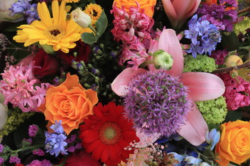 Colorful wedding flowers
