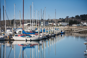 Fototapeta na wymiar Sailboats at the marina dock