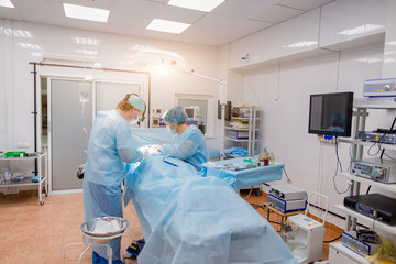 surgeon in surgery room