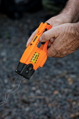 Naklejka premium taser