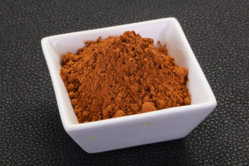 Cocoa powder in the bowl