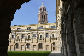 Fototapeta premium Cavallerizza garden of St. George castle in Mantova