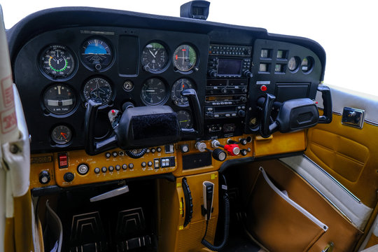 Light sport airplane instrument panel