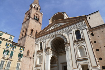 Fototapeta na wymiar St. Andrew church in Mantova holds the Christ's blood